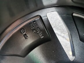 Originální alu kola na VW iD4 iD5 a Enyaq 19" zimní - 11