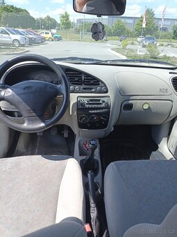 Prodám Ford Fiesta 1,3 - 11