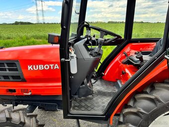 Japonský traktor KUBOTA GL 21 Diesel 3 válec, 21HP - 11