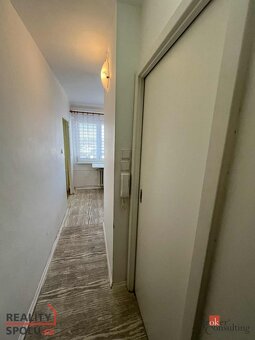 Pronájem, byty/1+1, 30 m2, Vršovců 1146/4, Mariánské Hory, 7 - 11