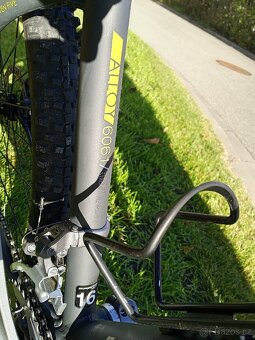 horské kolo Leader Fox, rám 16, kola 27,5 - 11