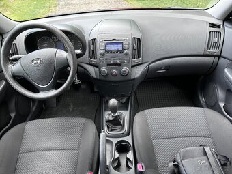 HYUNDAI i30 1.4 i, 115 TIS KM, 1 MAJITEL PO ROZVODECH A STK - 11