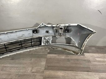 ŠKODA FABIA 3 14-18 nárazník OST + 4xPDC 6V0807221 - 11