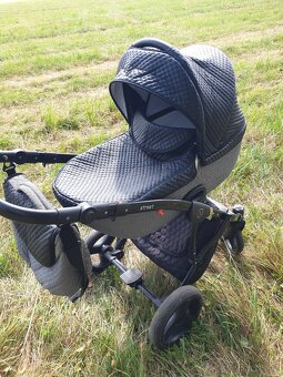 Prodám krásný kočárek Junama dvojkombinace - 11