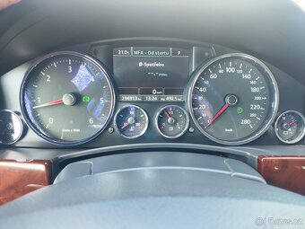 Volkswageg Touareg 3,0 TDi 4x4 Vzduchový podvozek - 11
