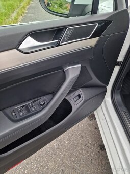 Volkswagen passat variant 2.0 BiTDI Highline 4x4 - 11