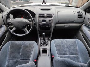 Mitsubishi Galant 2.0 GLS - 11