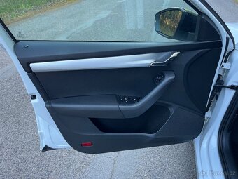 Š OCTAVIA 3 COMBI FACELIFT 2.0 TDI DSG /2017/PĚKNA VÝBAVA - 11