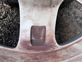 Pěkná sada alu kol originál MAZDA R16 - 11