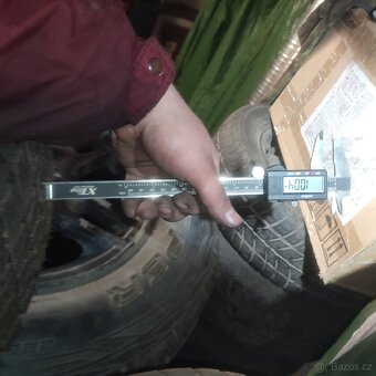 Prodám sadu ALU kol  rozteč 5x127 na Jeep grand Cherokee wj - 11