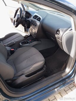 Seat Leon 1.6 benzín - 11