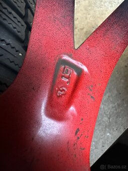 Prodám použitou zimní sadu Volvo / Ford 5x108 235/55/18 - 11