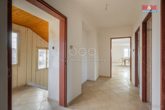 Prodej rodinného domu, 2 100 m², Malé Nepodřice, Dobev - 11