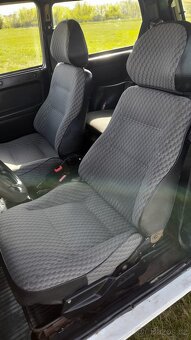 Lada Niva 1.7 s pohonem 4x4 z roku 2012 - 11