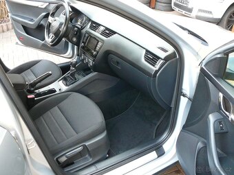 ŠKODA OCTAVIA SCOUT 2.0 TDI 110KW 4x4 NAV ALU TAŽNÉ SERVISKA - 11