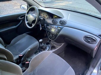 Ford Focus Combi GHIA 1.8 TDCI 85kW klima tažné xenony 2004 - 11