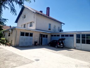 Rodinný dům s autodílnou / Chorvatsko / Zagreb - 11