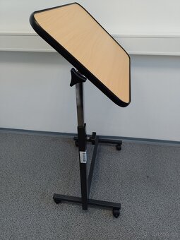 ELEKTRICKÁ POLOHOVACÍ POSTEL VÖLKER TOP STAV - 11