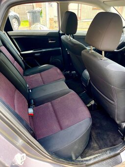 Mazda 3 1,4 - 11