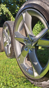 Originální sada pro Audi A5 / S5 disků s pneu 255/35 R19 - 11