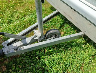 Vezeko Cargo light 2700Kg 417x215 - 11