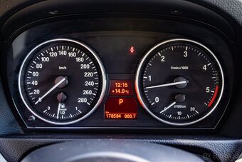 BMW 330 d xDrive /SUPER STAV / AJ NA SPLÁTKY / PROTIÚČET / - 11