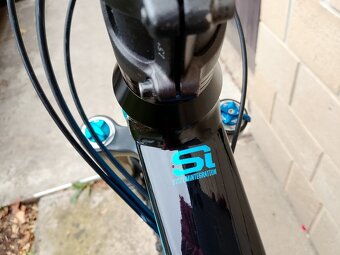 Enduro Cannondale Trigger 27,5" kola - ALU rám vel. M - 11