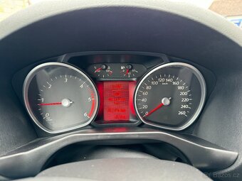 Ford Mondeo 1.6 TDCi 85 kW - 11