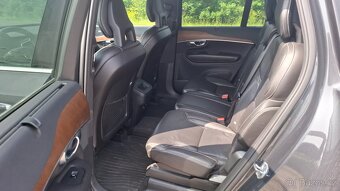Volvo XC90 D5 / 2016 / PLNÝ SERVIS / ČÍST CELÉ - 11