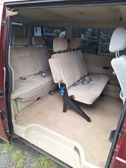 Volkswagen T4 Caravelle 2.5 TDI 111 kw - 11