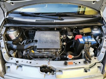 Daihatsu sirion 1,3i 64 kw - 11