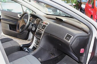 Peugeot 307 - 11