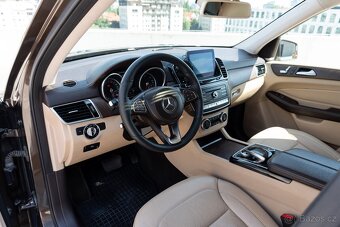 Mercedes-Benz GLS 350d 4Matic - 11