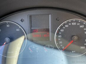 Volkswagen Golf 2.0TDI 103kW - 11