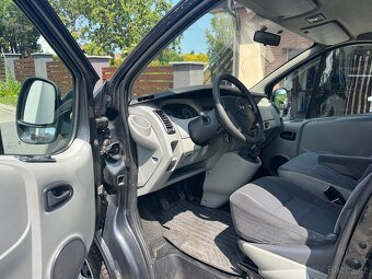 Opel Vivaro 2.5 CDTi 99kw - 11