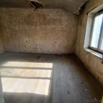 Dům se zahradou k bydlení i podnikání Ústí nad Labem - 11