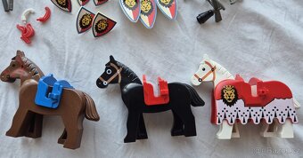 LEGO 6090 Royal Knight's Castle - 11