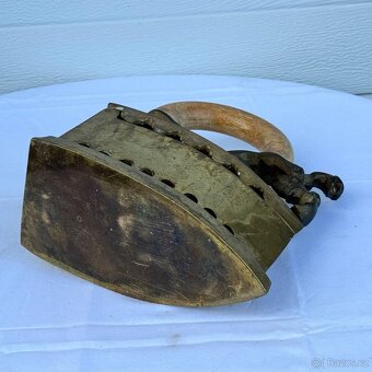 Celomosazná sračí žehlička 3,6kg - 11