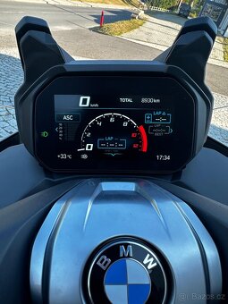 BMW C 400 GT Triple Black, CZ, Öhlins, Akrapovič - 11
