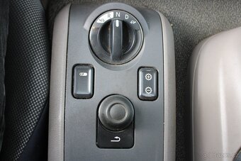 DAF LF 260 FA, EURO 6, HYDRAULICKÉ ČELO, PNEU 80%,MOTO CLIMA - 11