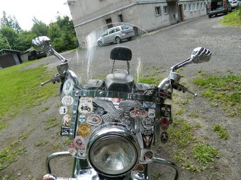 Suzuki VL 1500 LC Intruder - 11