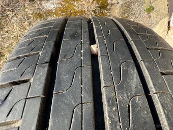 VW Transporter Multivan T5-Alu sada pneu PIRELLI 215/65/16C - 11