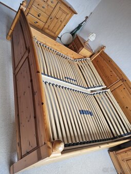 Celodřevěná ložnice Musterring - 11