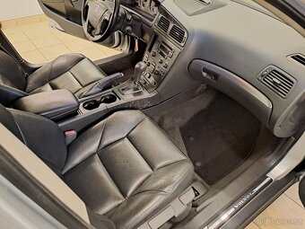 Volvo V70 2.4 LPG SUMMUM - 11