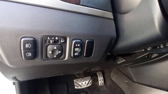 Mitsubishi Pajero 3.2DI-D LWB Instyle, 7-miest ,automatický - 11