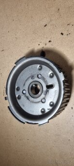 Různé náhradní díly z VW Passat B6 2.0 tdi 103 kw - 11