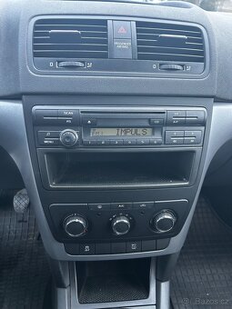 Škoda Yeti Active 1.2Tsi 05/2015 - 11