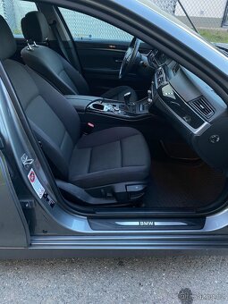 BMW F10 530D Manuál 2012 - 11