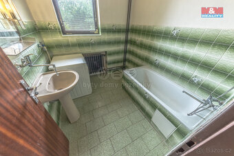Prodej rodinného domu Košátky, celková plocha 262 m² - 11