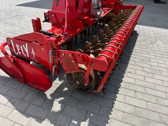 Rotační brány LELY 2,5m, packer válec, hydraulika ZACHOVALÉ - 11